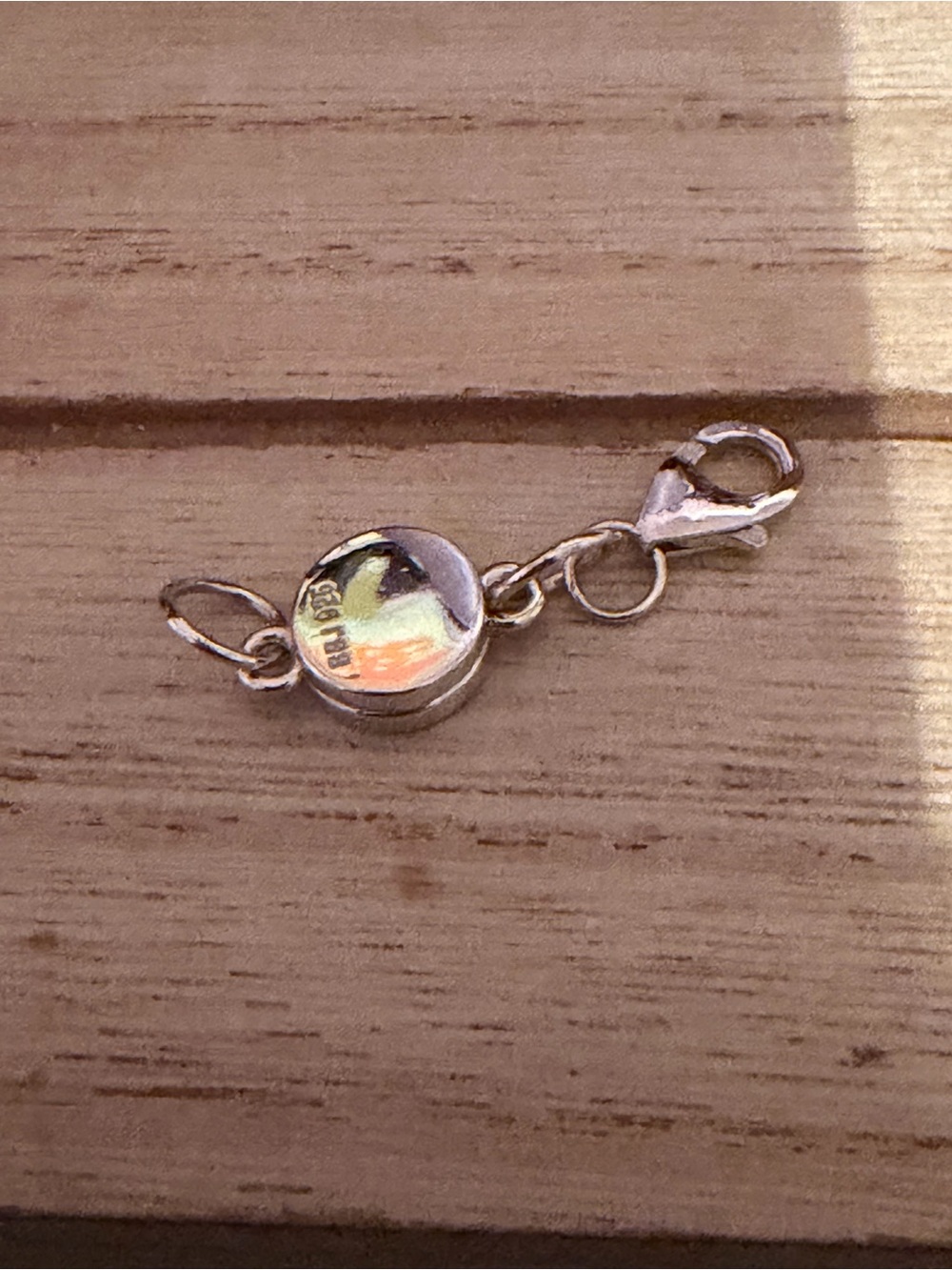 Magnetic Clasp converter